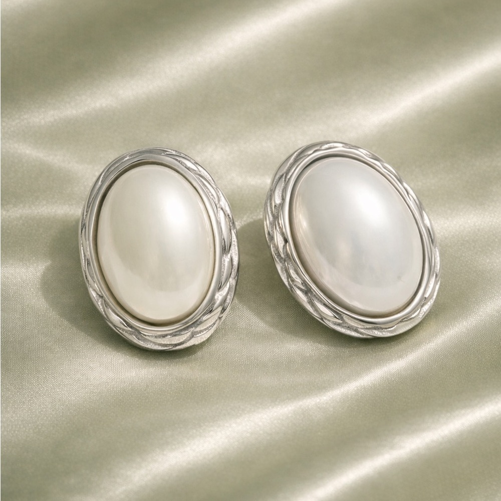 Luxury Vintage Pearl Classic Silver Earrings
